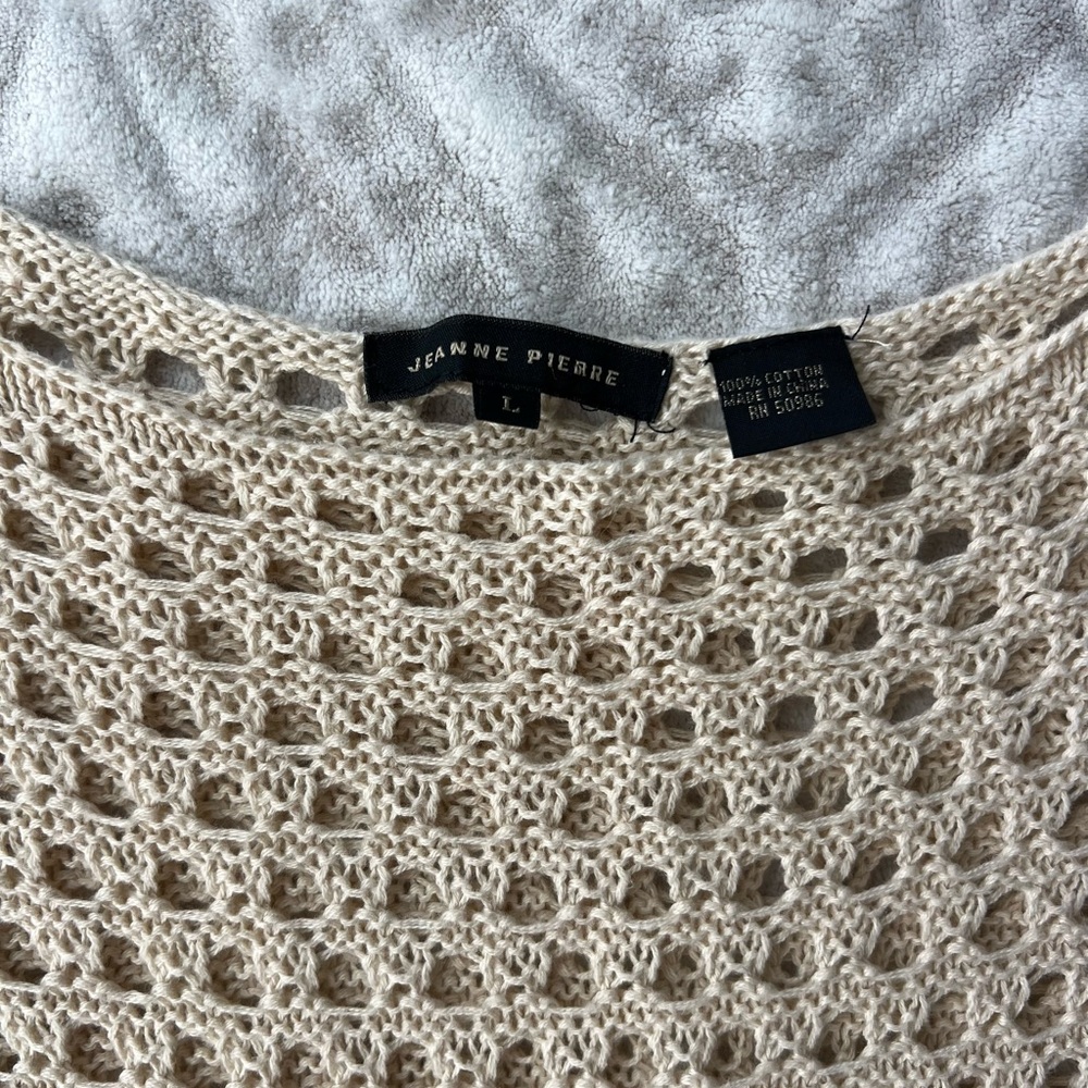 Jeanna Pierre Cream Open Knit Crochet Light weight Boho Chic Layering Piece | L - Picture 4 of 7
